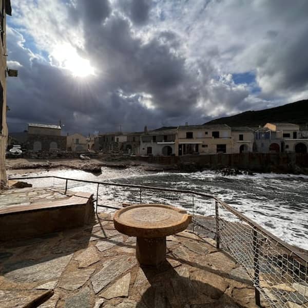 Terrassesur le quai